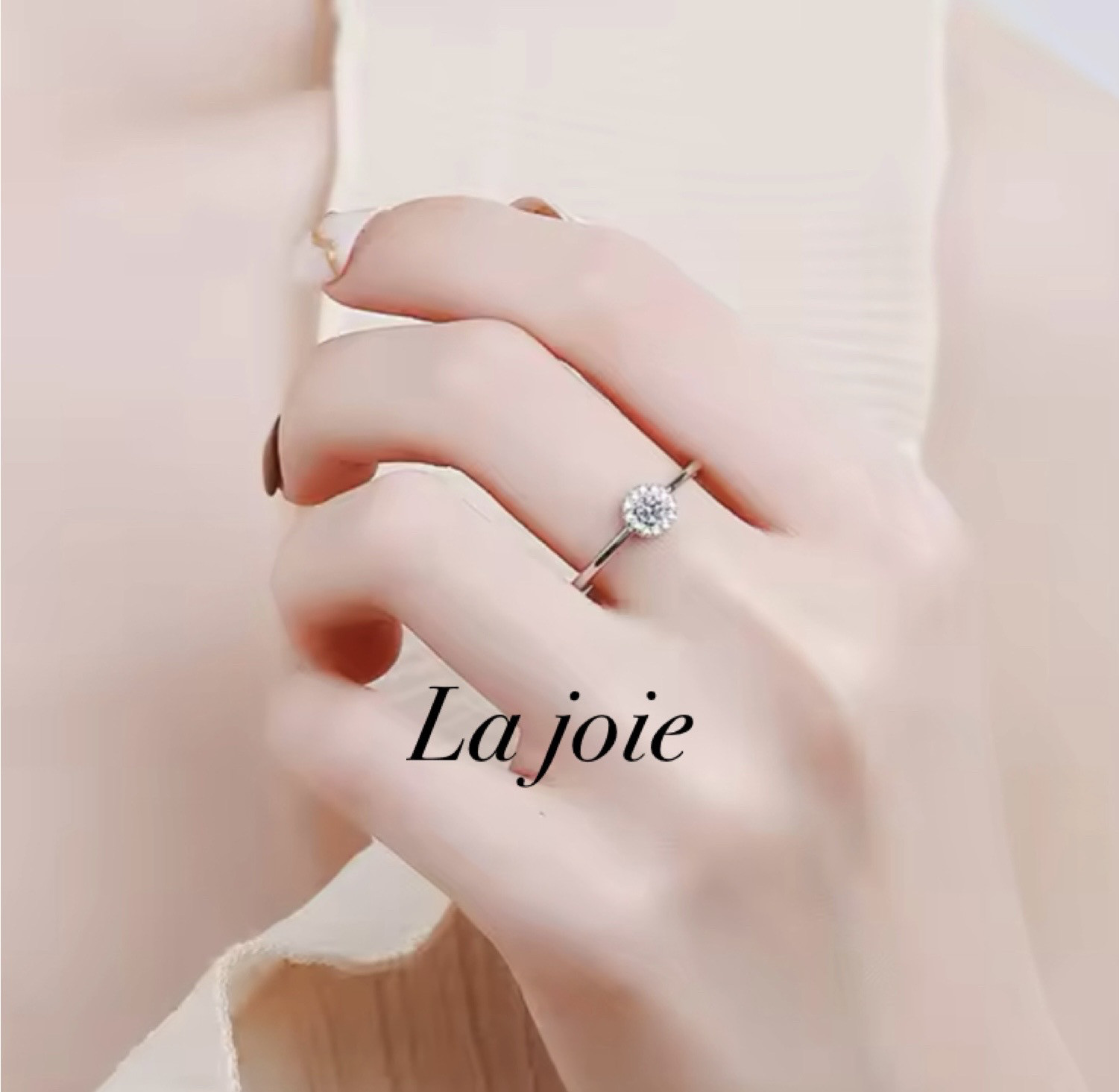 最高品質 人工ダイヤ モアサナイト Petit ヘイロー リング 0.3ct