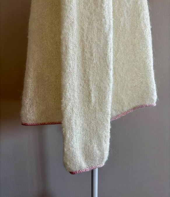 手編み ツートンセーター  ピンク&クリーム 8枚目の画像