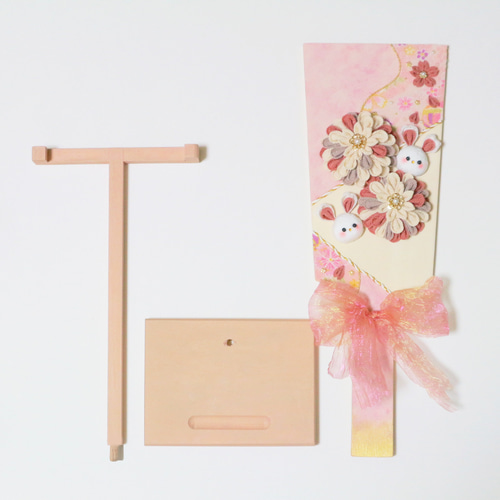 羽子板飾り】うさぎと桜 つまみ細工/初節句/新年/ひな祭り/七五三