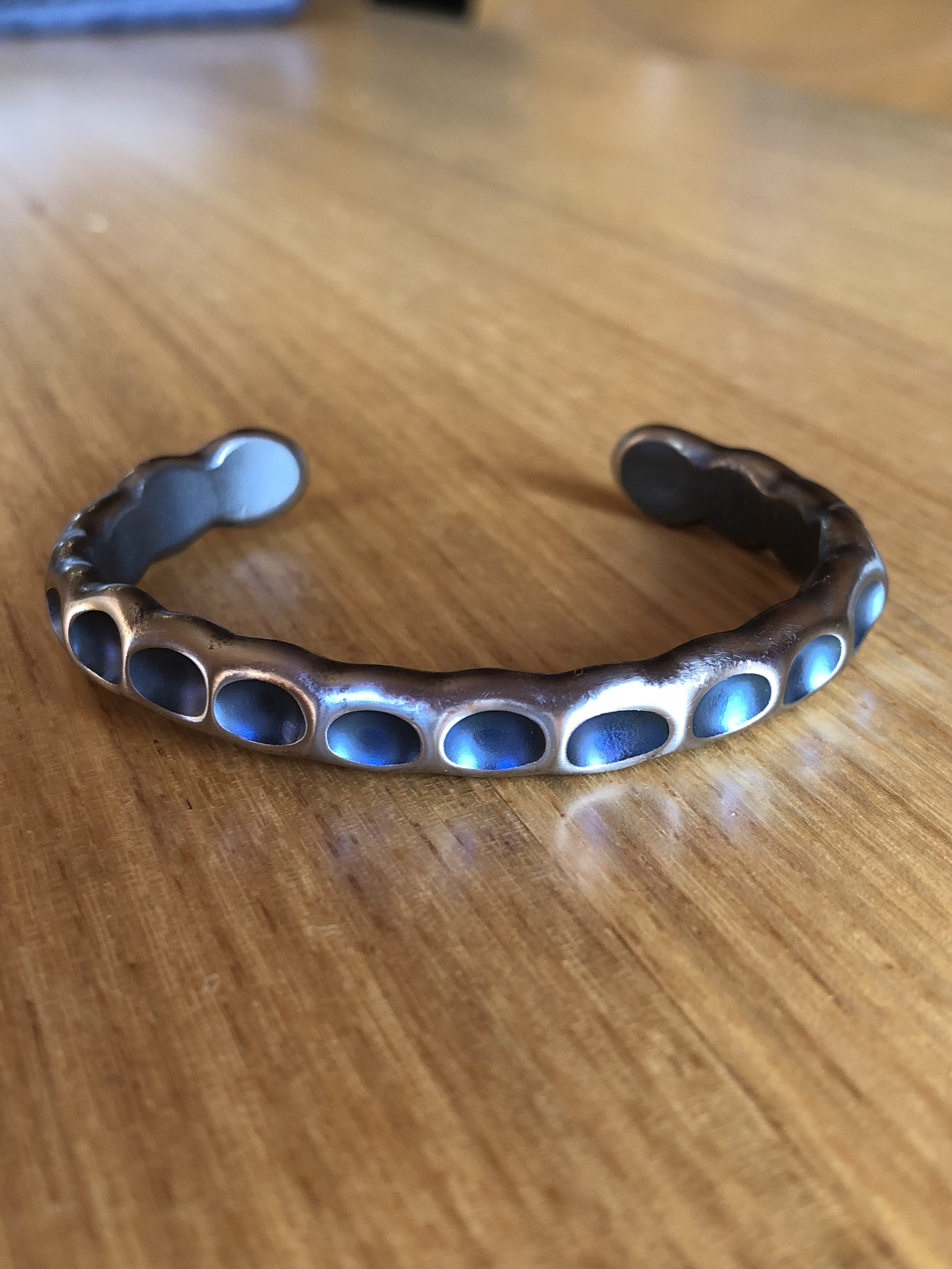 titanium bangle “blue hole” 純チタン製バングル ブレスレット  アンティーク調