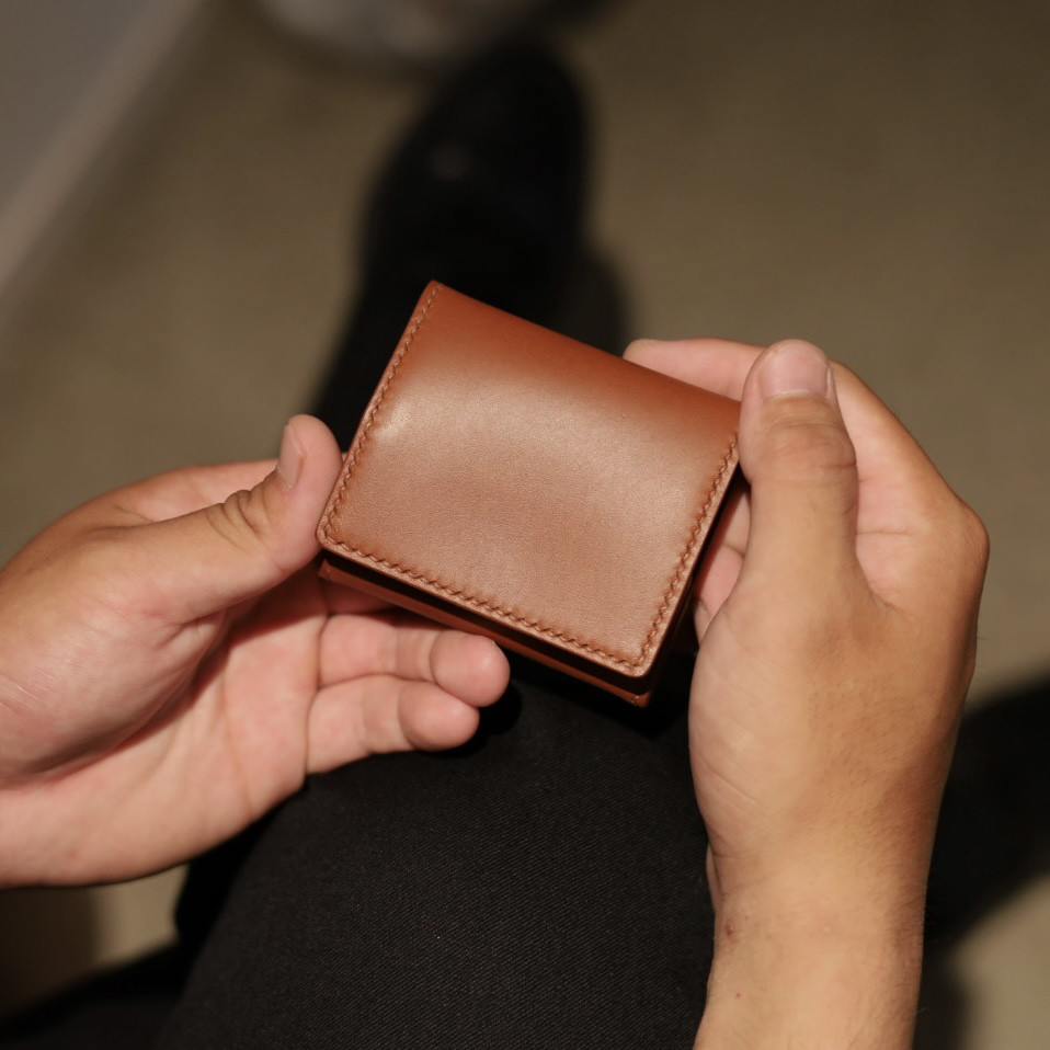 【送料無料】イタリアンレザーで仕立てたBOXコインケース