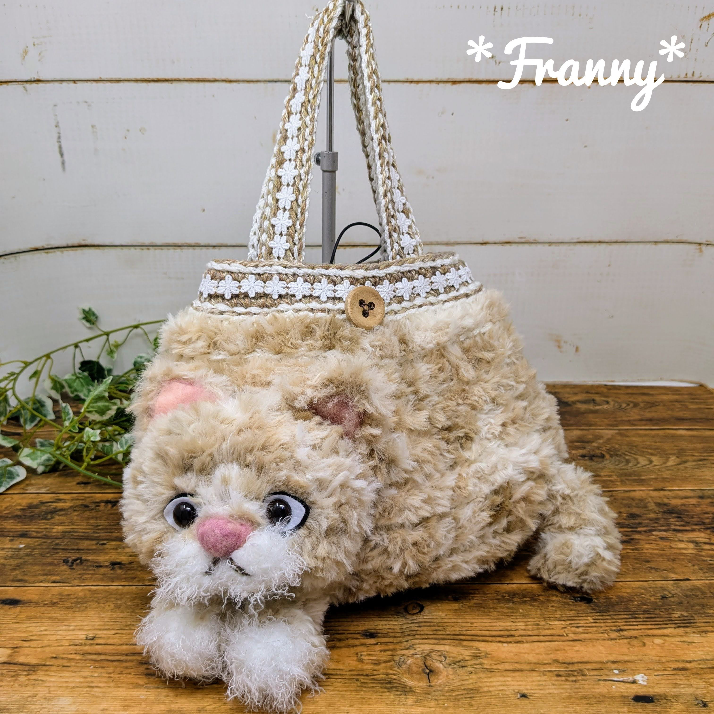 ぽっちゃりネコバッグ6号（ベージュ）