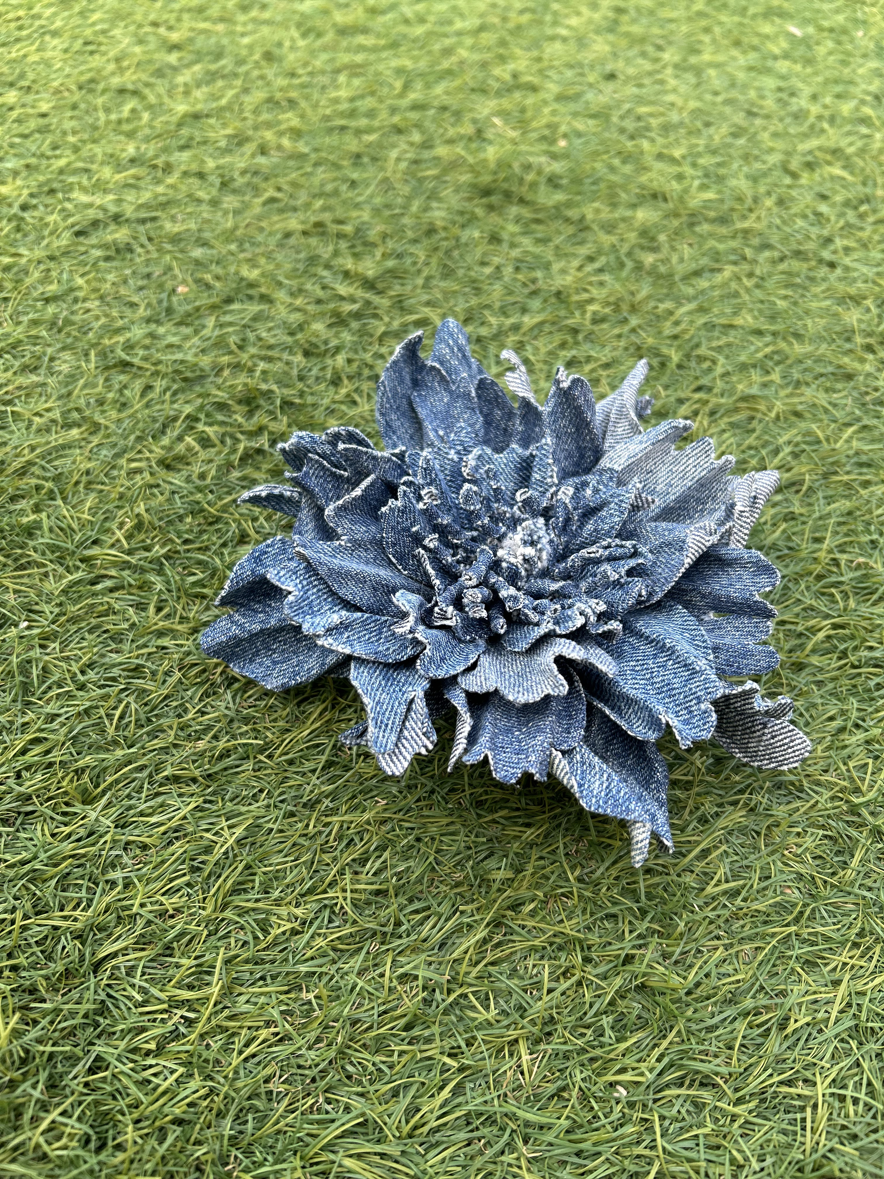 【送料無料】児島デニム　big flowerコサージュ