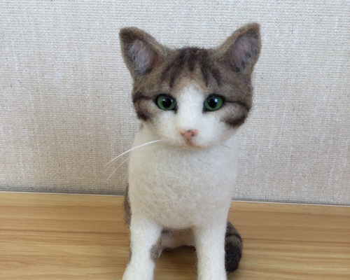 羊毛フェルト 猫 キジ白 羊毛フェルト masapan 通販 18936437