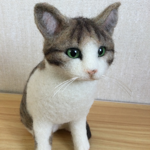 羊毛フェルト 猫 キジ白 羊毛フェルト masapan 通販 18936437