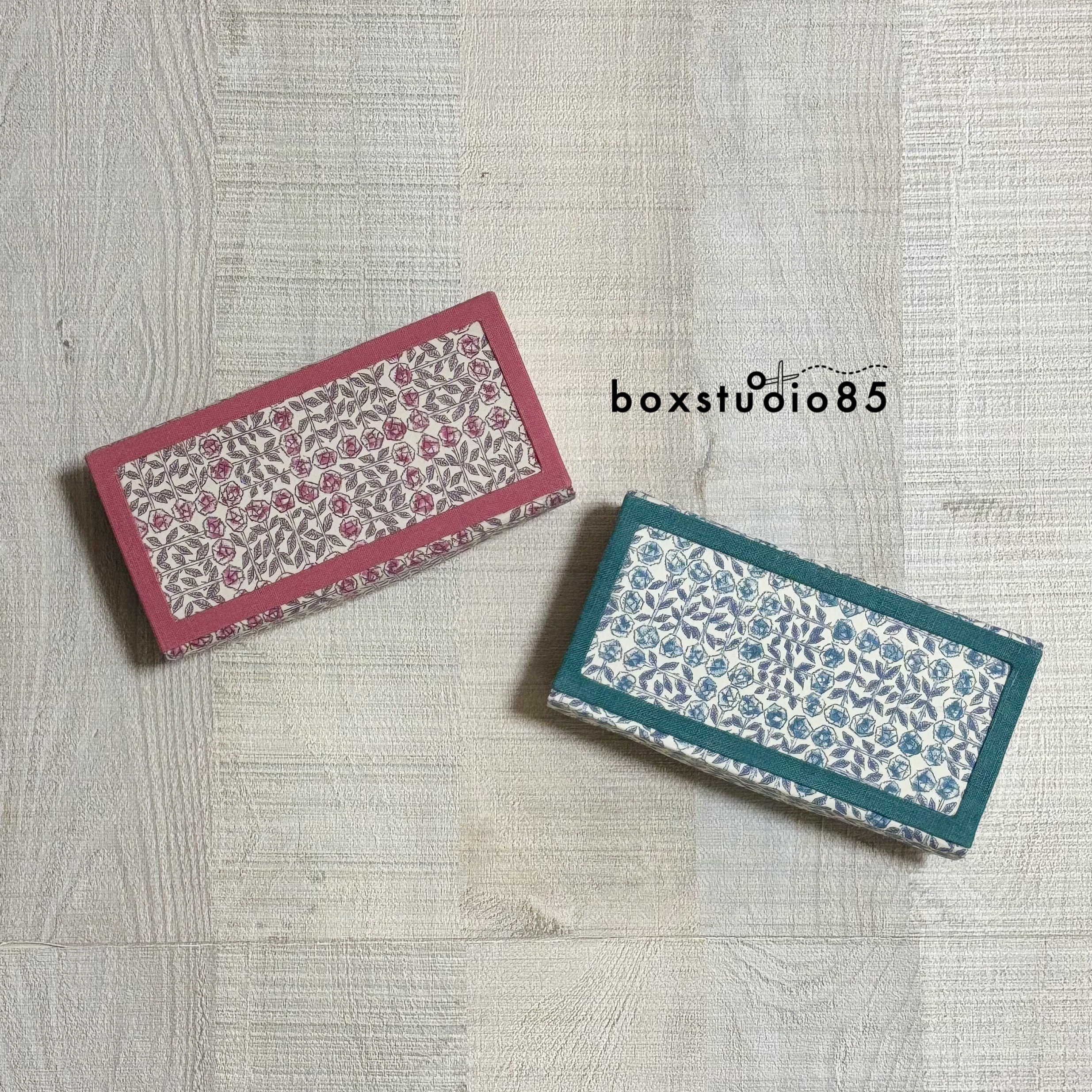 額仕立てのリングケース☆ スリーピングローズ ☆blue/pink