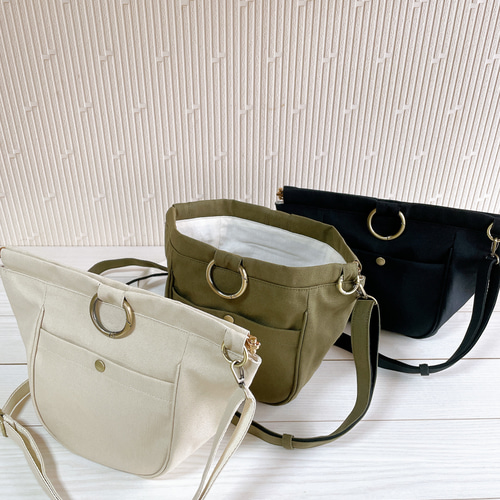 曰く付き 呪物 ショルダーバッグ シュリンクレザー横型BOXショルダーバッグ | COO ONLINE