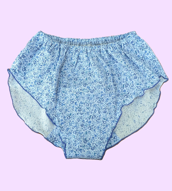 えっ！履いてたっけ？締め付けなし　　高島ちぢみ　こころよしショーツ（ブルー＆ネイビー　小花柄） 1枚目の画像