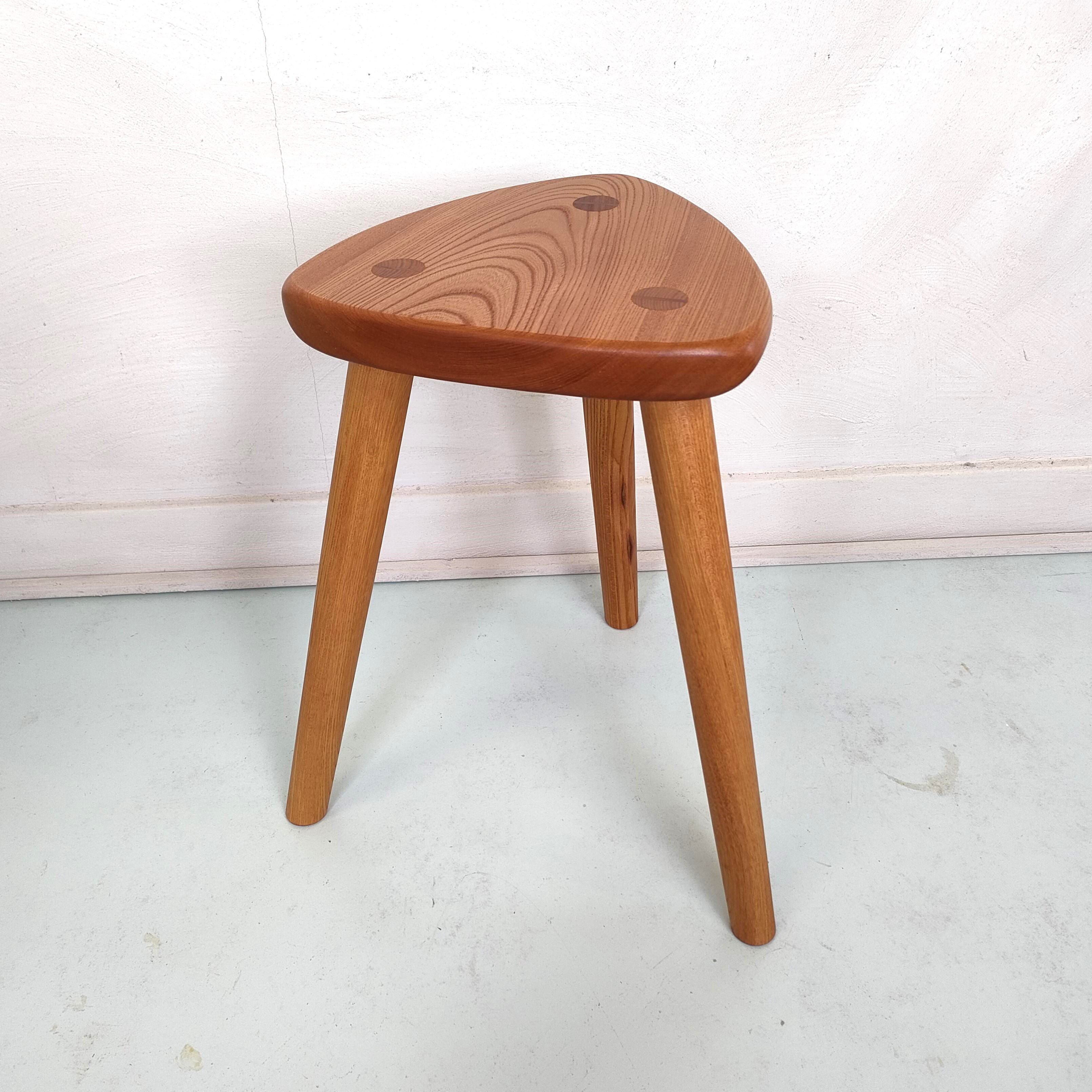 ケヤキの一枚板スツール　no.17　☆一点物☆