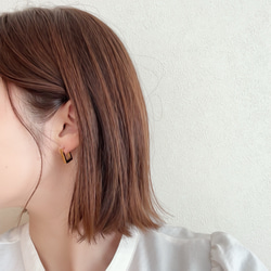 秋冬映え◆スクエアフープピアス/サージカルステンレス　ワンタッチピアス　スナップピアス　金属アレルギー対応　つけっぱ 6枚目の画像