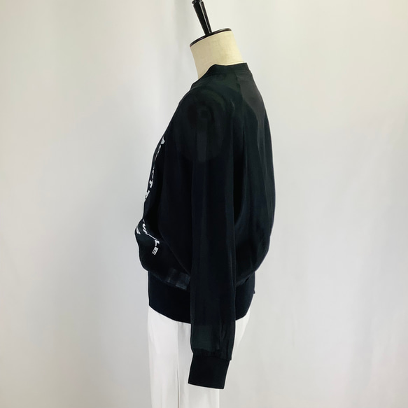 №24989　【2025年　春・夏　新作】フロント英字ロゴラグランシアーブルゾン 10枚目の画像