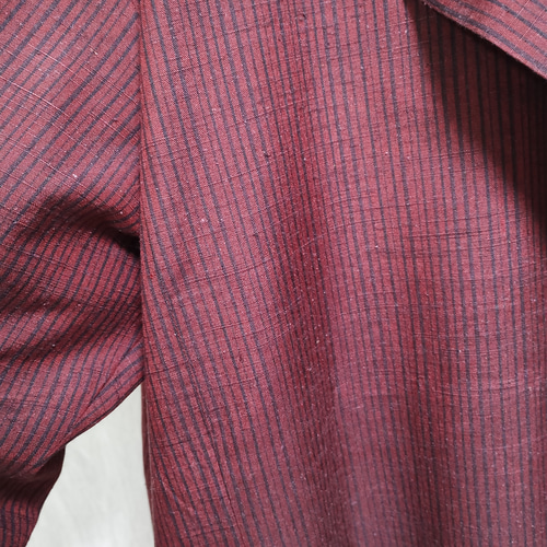 専用ページ　深い赤 未使用品の紬から ビッグフードコート 着物リメイク 深い赤 SOGO扱い 未使用品の紬から ビッグフードコート 着物