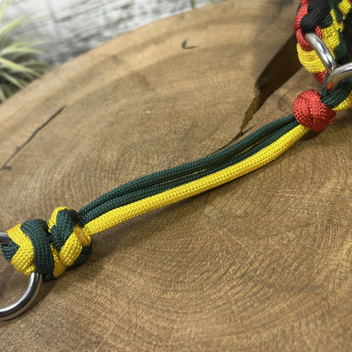 パラコードハーフチョーカー ダイヤ柄 ラスタカラー サイズ30cm リード