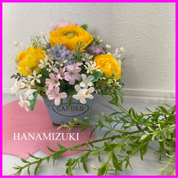 クリスマス リース ハーフリース 白 キラキラ 松ぼっくり 八角