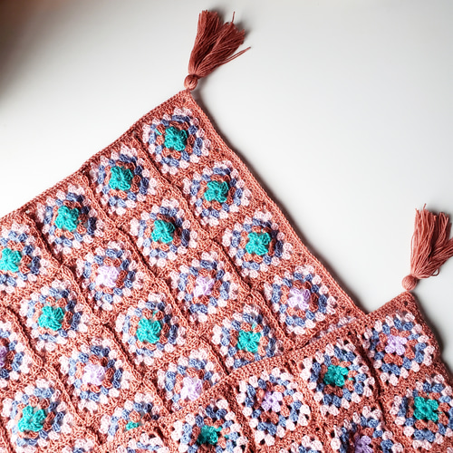 手編み❁グラニースクエアのブランケット 約86×86cm ブラウン×ピンク