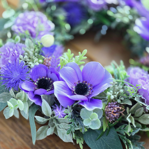 紫色のアネモネとカーネーションのリース [アーティフィシャルフラワー