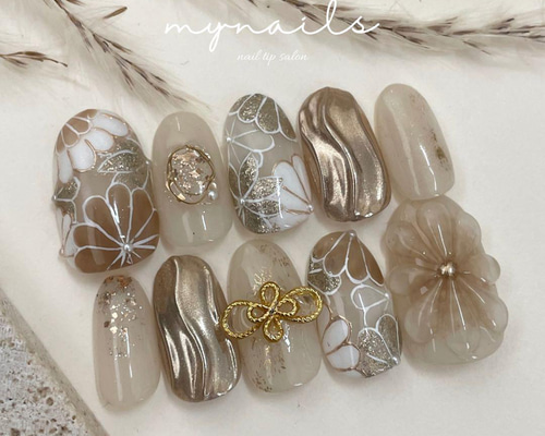 淡色和柄ニュアンス振袖成人式ゴールドネイルno206 ネイルチップ（つけ