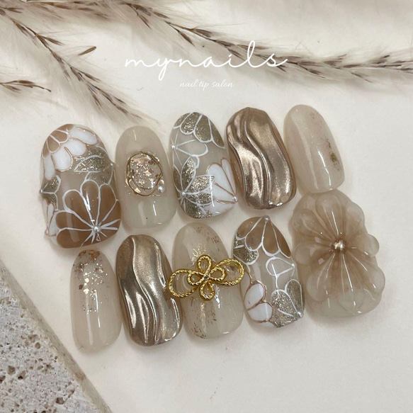 淡色和柄ニュアンス振袖成人式ゴールドネイルno206 ネイルチップ（つけ