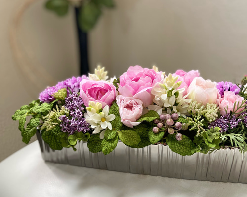 生花以上 花色−hanairo−の造られた花【ブルーとホワイトのスワッグ