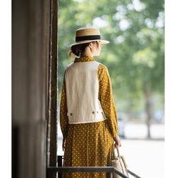 レイヤードでおしゃれ度アップ　デニムコットンのベスト　ポケット付【春秋夏】アイボリー 2枚目の画像