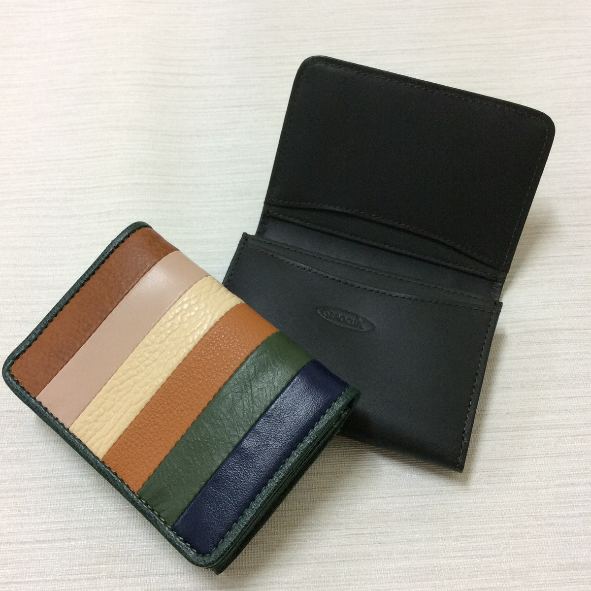 牛革ストライプ名刺入れ（カーキ）