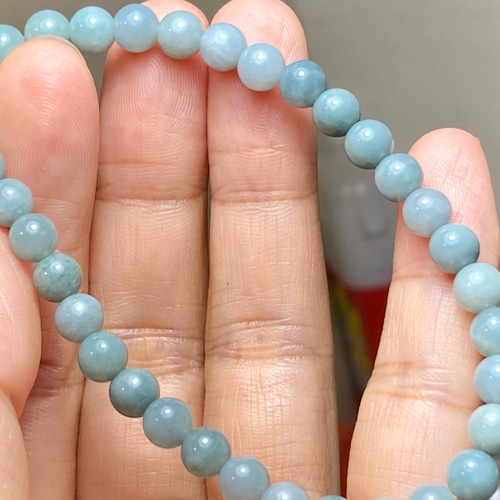 BR7-07 青灰色 6.0mm グアテマラ産 天然 本翡翠 ブレスレット バングル