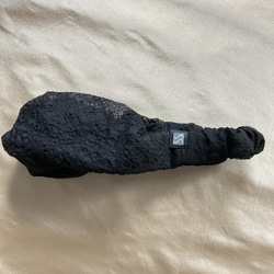 新‼【新感覚】シルクオーガンジーのクロスヘアバンド 〈結晶柄・黒〉 髪の悩みに! 快適 & モードな川俣シルク 7枚目の画像