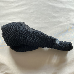 新‼【新感覚】シルクオーガンジーのクロスヘアバンド 〈シアサッカー柄・黒〉 快適! ふんわり軽やか  モードな川俣シルク 7枚目の画像