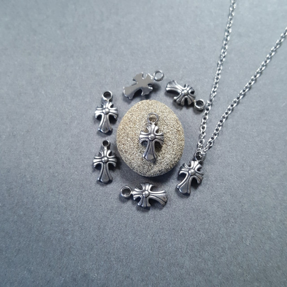 [1pcs] オール ステンレス 小さい クロス ペンダントトップ チャーム マルカン付 サージカルステンレス 6枚目の画像