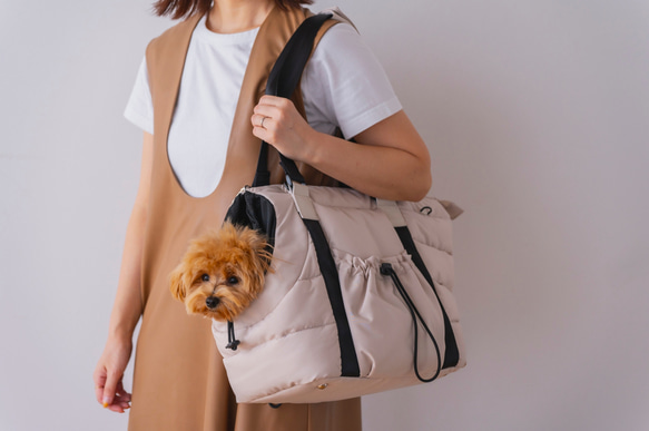 FuFu フワモコトートキャリー　オフホワイト　ー 　ペットキャリーバッグ　軽量　撥水素材　両利き対応 4枚目の画像