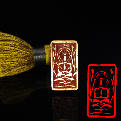 篆刻作品 銅印【仏像】 朱文印 手作り印 遊印 Z223 篆刻作品 銅印【仏像】 朱文印 手作り印 遊印 Z223 書道 博悦堂