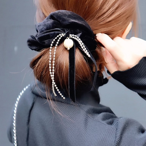 卒園式・入学式にも♪ CHOUCHOU シュシュ ベロアリボン×ボールチェーン