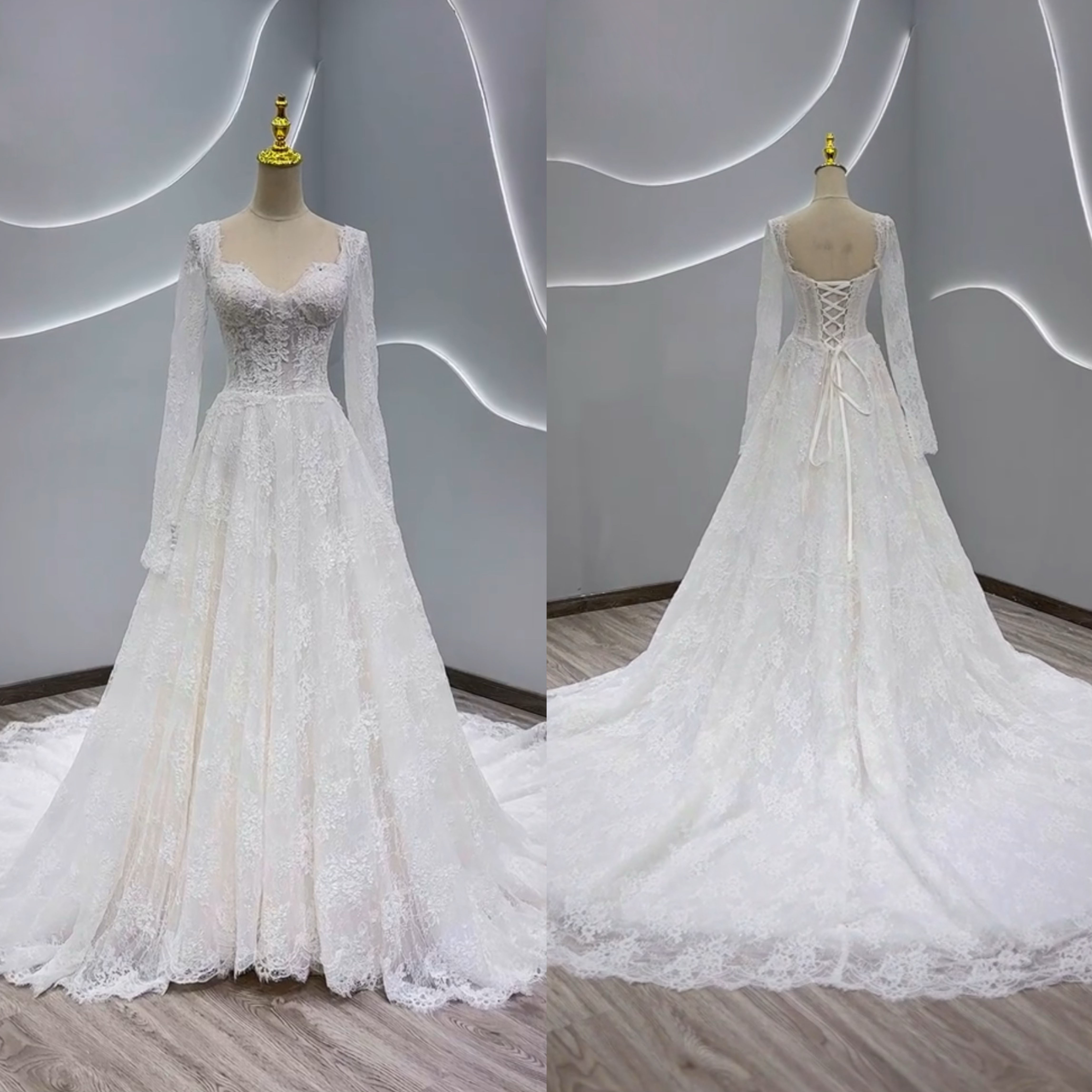 高品質保証！スクエアネック　長袖　上品透け袖　aライン　細見えなシルエット　花柄のモチーフ刺繍が美しく　レーススカート