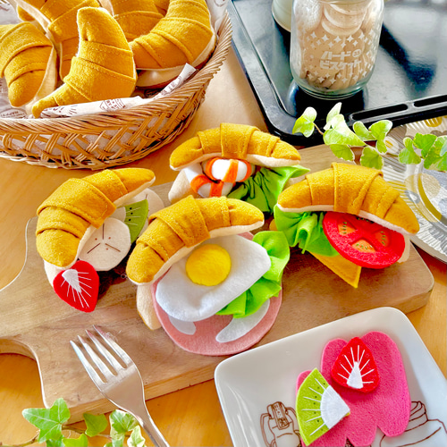 作って遊ぼう‼︎フェルトのクロワッサンサンドセット おもちゃ・人形