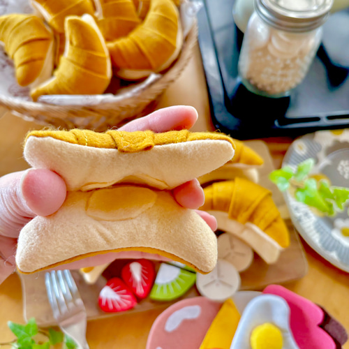 作って遊ぼう‼︎フェルトのクロワッサンサンドセット おもちゃ・人形