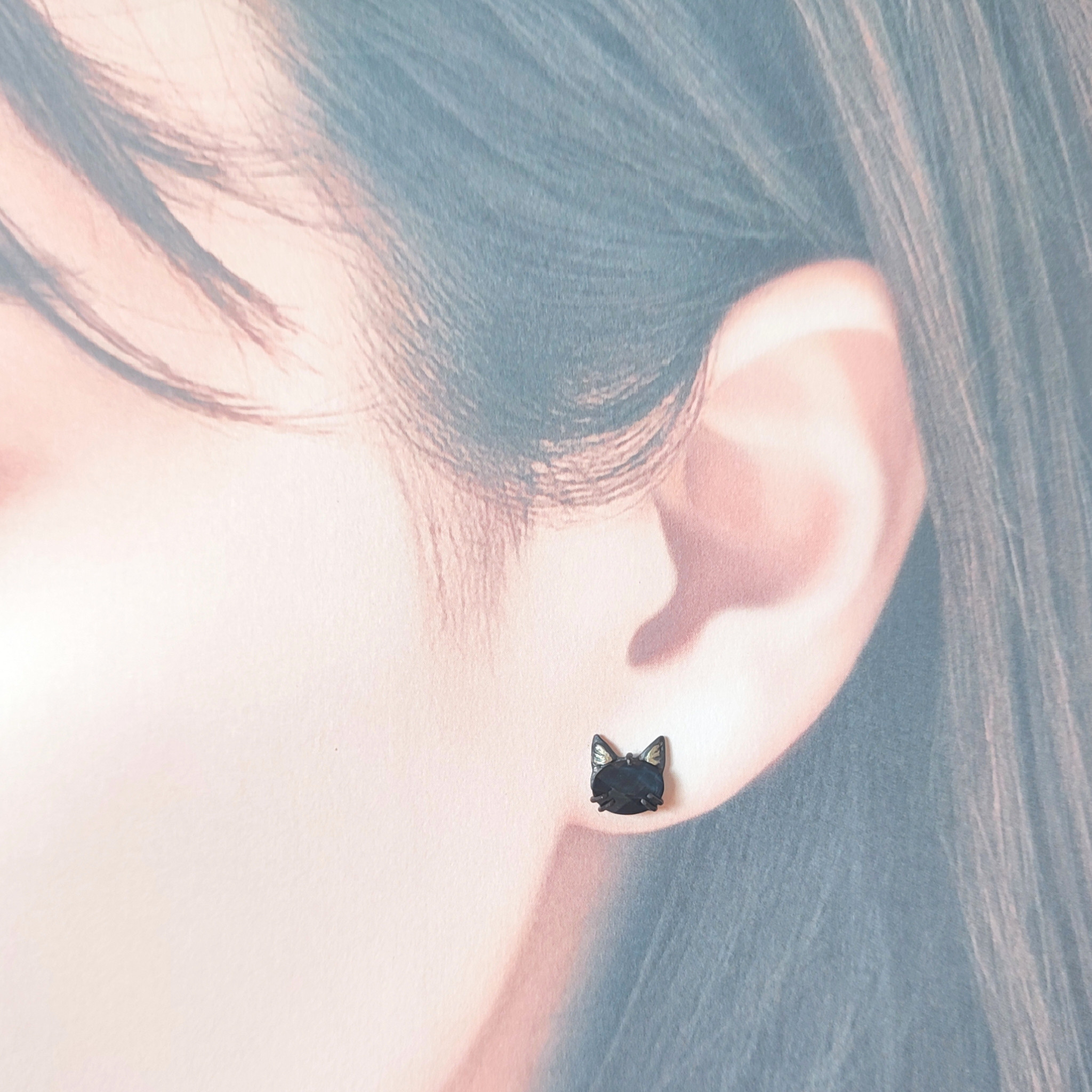 【受注制作】金属アレルギー対応/選べる/2種類/猫/黒猫/白猫/ねこ/天然石/ダブレット/スタッド/一粒/ピアス