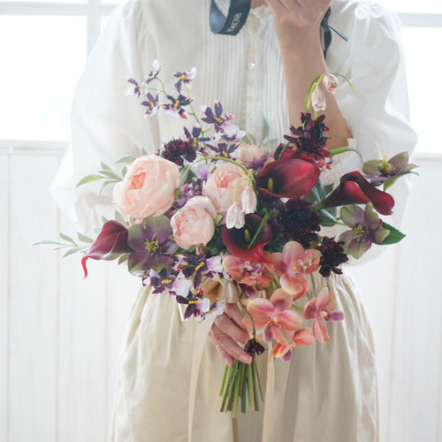 【ブートニア付】ウェディングブーケ　アーティフィシャルフラワー　個性的デザイン 376e9ba17ddc1fa35150f47969654c