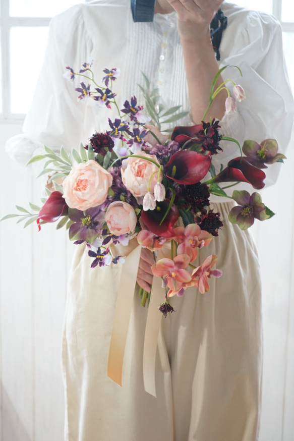 胡蝶蘭　白　ウエディングブーケ　ブーケトニア アーティフィシャルフラワー ブーケ 胡蝶蘭のホワイトブーケ 再販 アーティフィシャル