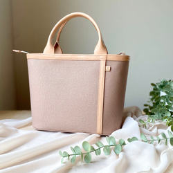 受注制作品　上質ヌメ革と帆布のミニトートバッグ　ミルクティー　◆ファスナー仕様　キレイめカジュアル◆ 2枚目の画像