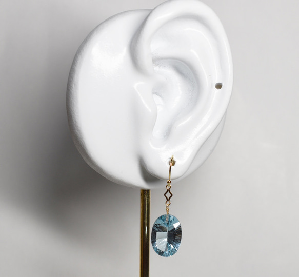 ж現品限り K18YG 18金 天然石ブルートパーズコンケーブカットピアス 5枚目の画像