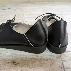 沒有任何疼痛 ♪♪ 出奇的輕 ♪ 優雅的繫帶經典運動鞋 第8張的照片