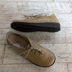 沒有任何疼痛 ♪♪ 出奇的輕 ♪ 優雅的繫帶經典運動鞋 第6張的照片