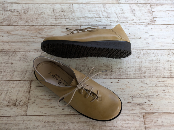 沒有任何疼痛 ♪♪ 出奇的輕 ♪ 優雅的繫帶經典運動鞋 第6張的照片