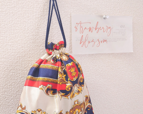 ヴィンテージスカーフの華麗なる変身・気分が上がる巾着袋(nR) ポーチ