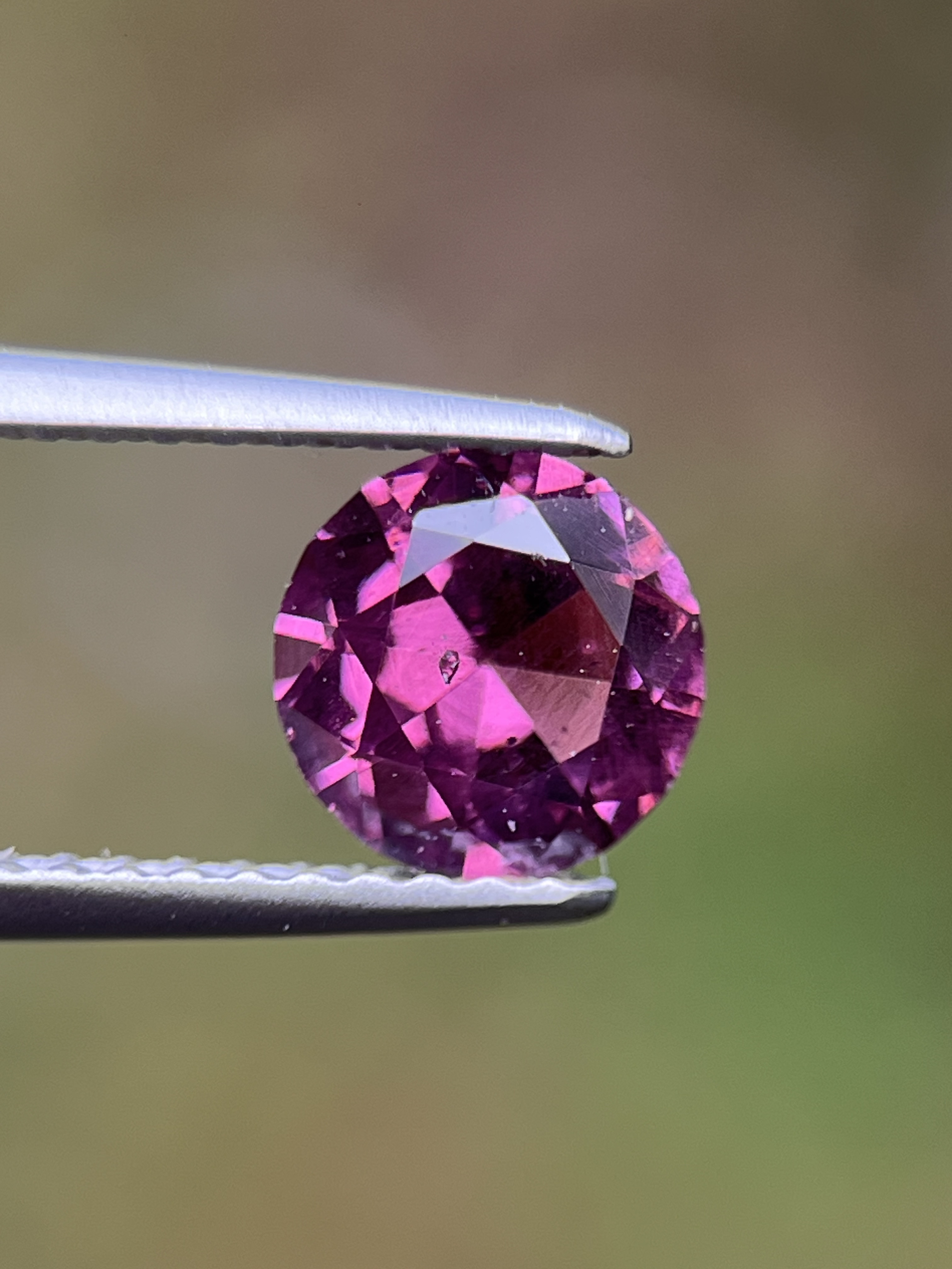 ピンクスピネル非加熱 0.8ct 6.1mm Pink Spinel 4,680円