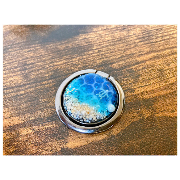 ハワイアン♡海のスマホリング✨　レジン　海塗り　iPhone 2枚目の画像