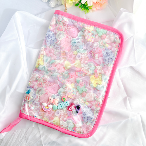 受注製作】ビニール加工♡母子手帳ケース♡ エアロビくまさん 受注製作】ビニール加工♡母子手帳ケース♡ エアロビくまさん