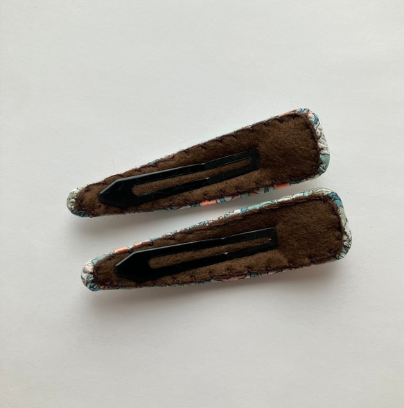 【再販】リバティ ストロベリーシーフ パッチンピン ネオンオレンジ ７cm 6枚目の画像