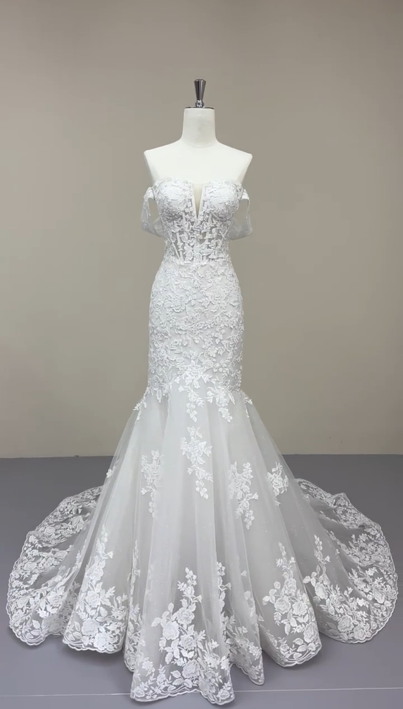 見逃さない！マーメイドドレス　魅惑のリーフレース　2の腕カバー　サイズオーダー可能　編みあげ音楽会二次会披露宴前撮り花嫁