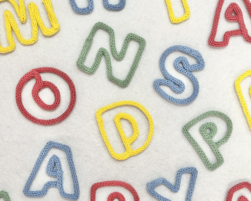 ウールレター アルファベット ふちどり 英語 ウォールステッカー